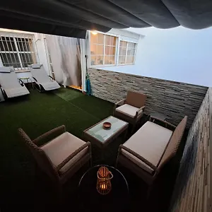 https://apartamento-40m2-con-terraza-chillout-de-20m2.es-andalucia.com